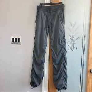 LULULEMON ATHLETICA pants Size 6 Tall RN 106259